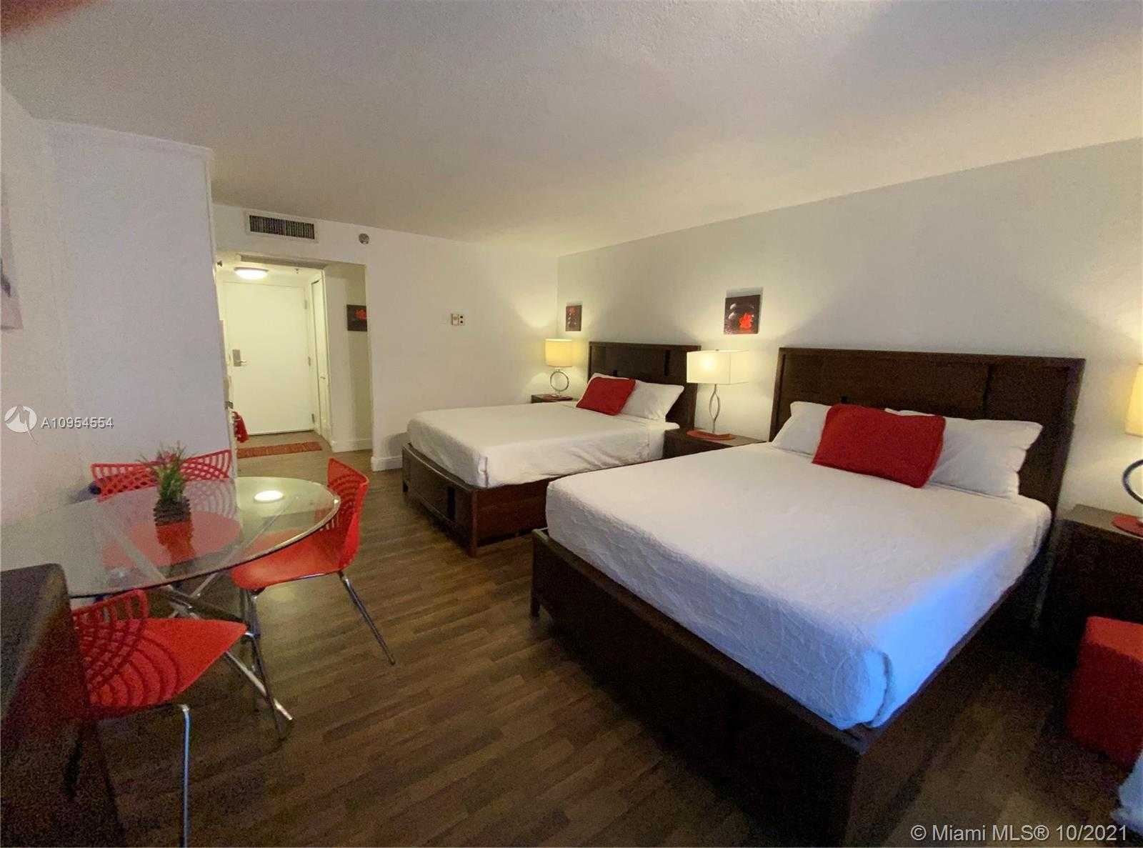 Small Image of 19201 EAST COLLINS AVE #111, Sunny Isles Beach Number 10