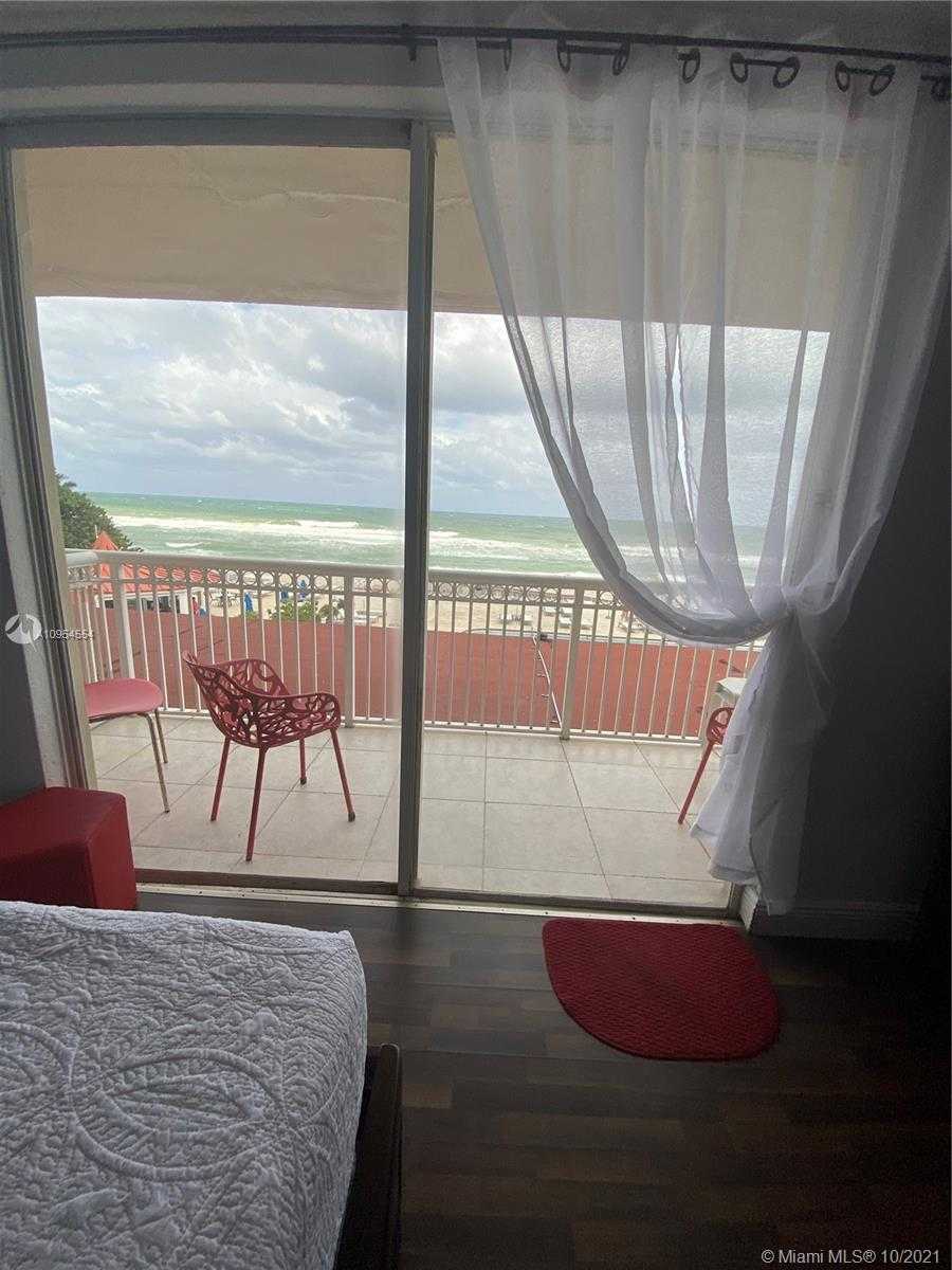 Small Image of 19201 EAST COLLINS AVE #111, Sunny Isles Beach Number 18