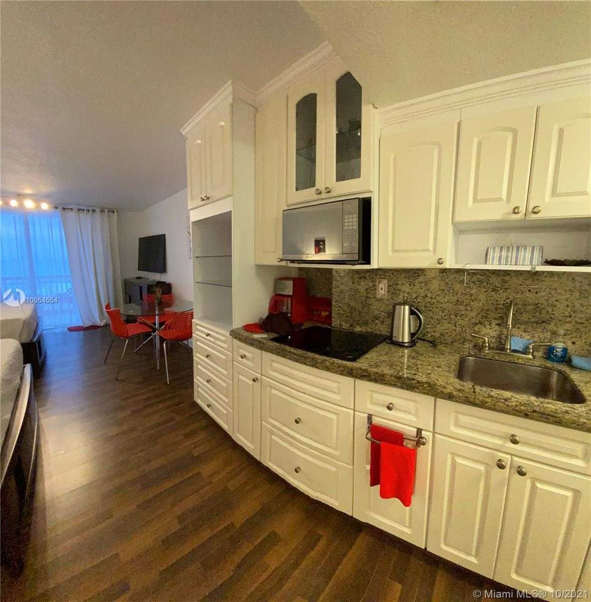 Small Image of 19201 EAST COLLINS AVE #111, Sunny Isles Beach Number 2