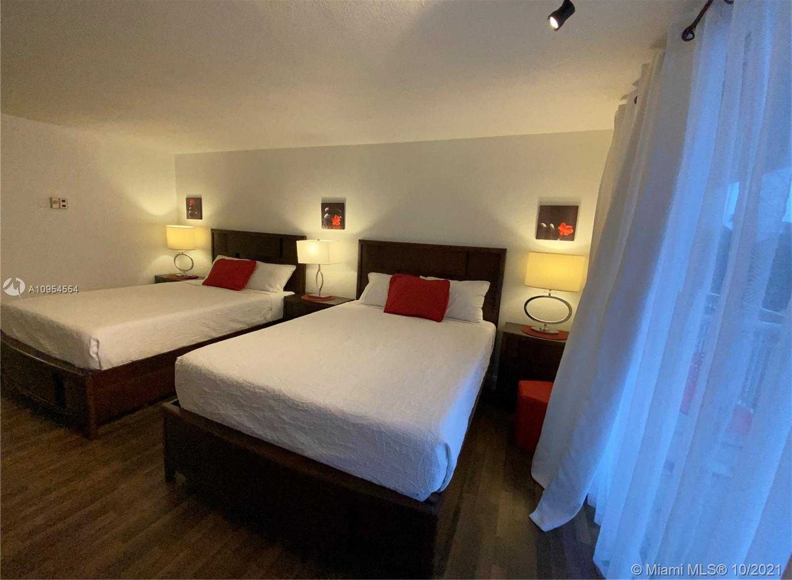 Small Image of 19201 EAST COLLINS AVE #111, Sunny Isles Beach Number 9