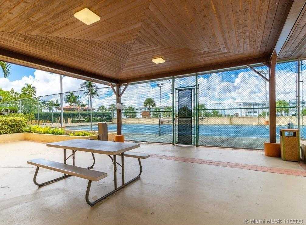 Small Image of 290 174TH ST #1707, Sunny Isles Beach Number 19