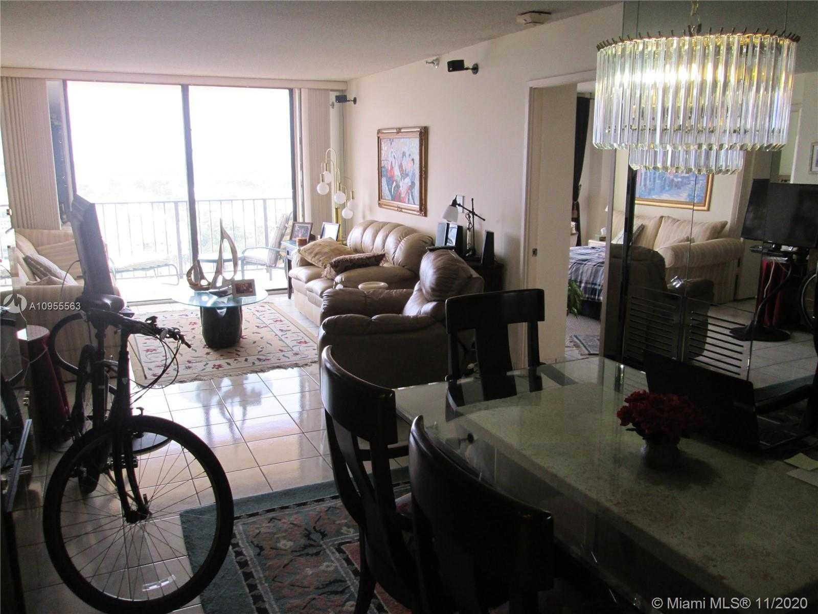 Small Image of 290 174TH ST #1707, Sunny Isles Beach Number 2