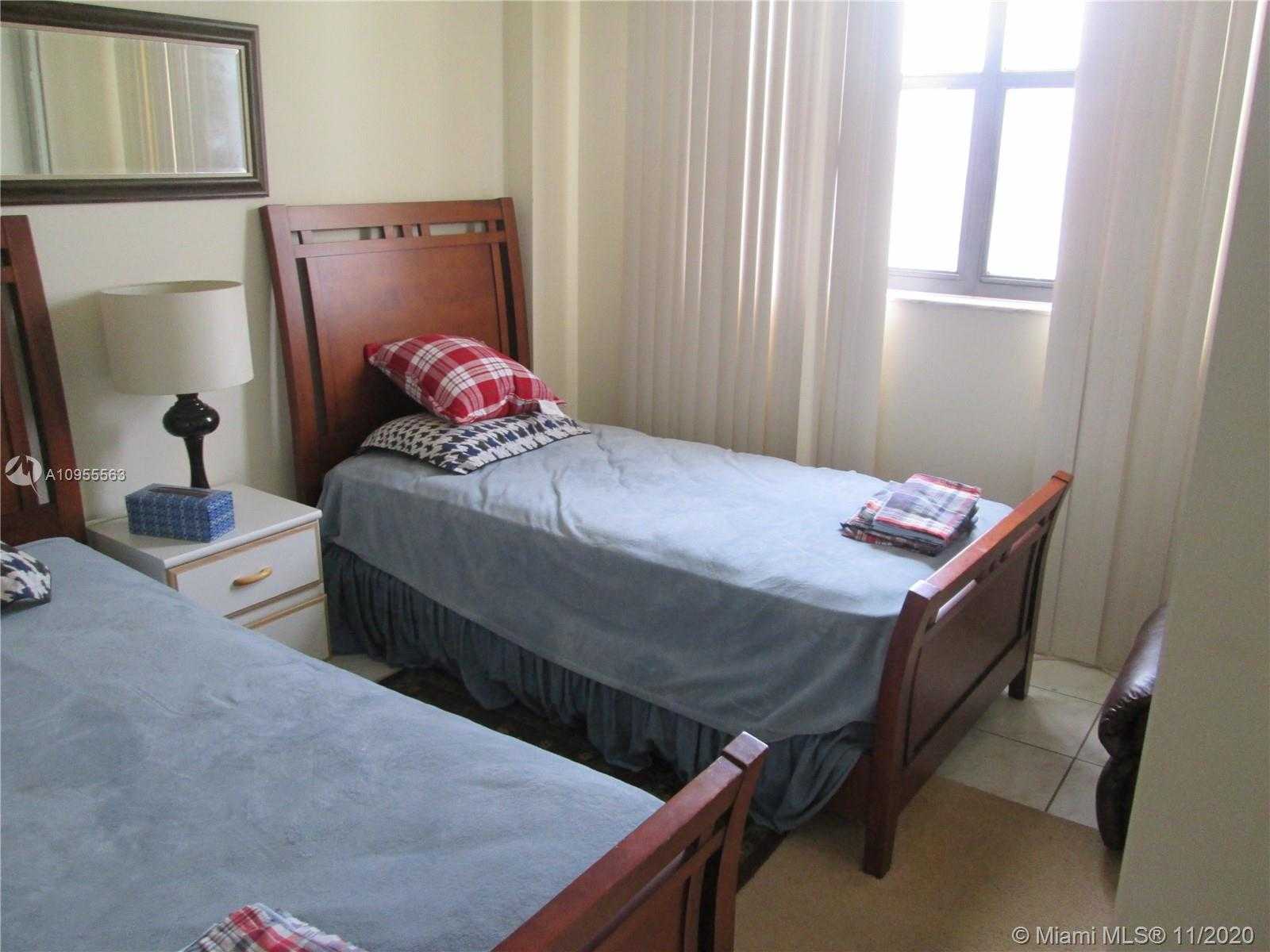 Small Image of 290 174TH ST #1707, Sunny Isles Beach Number 9