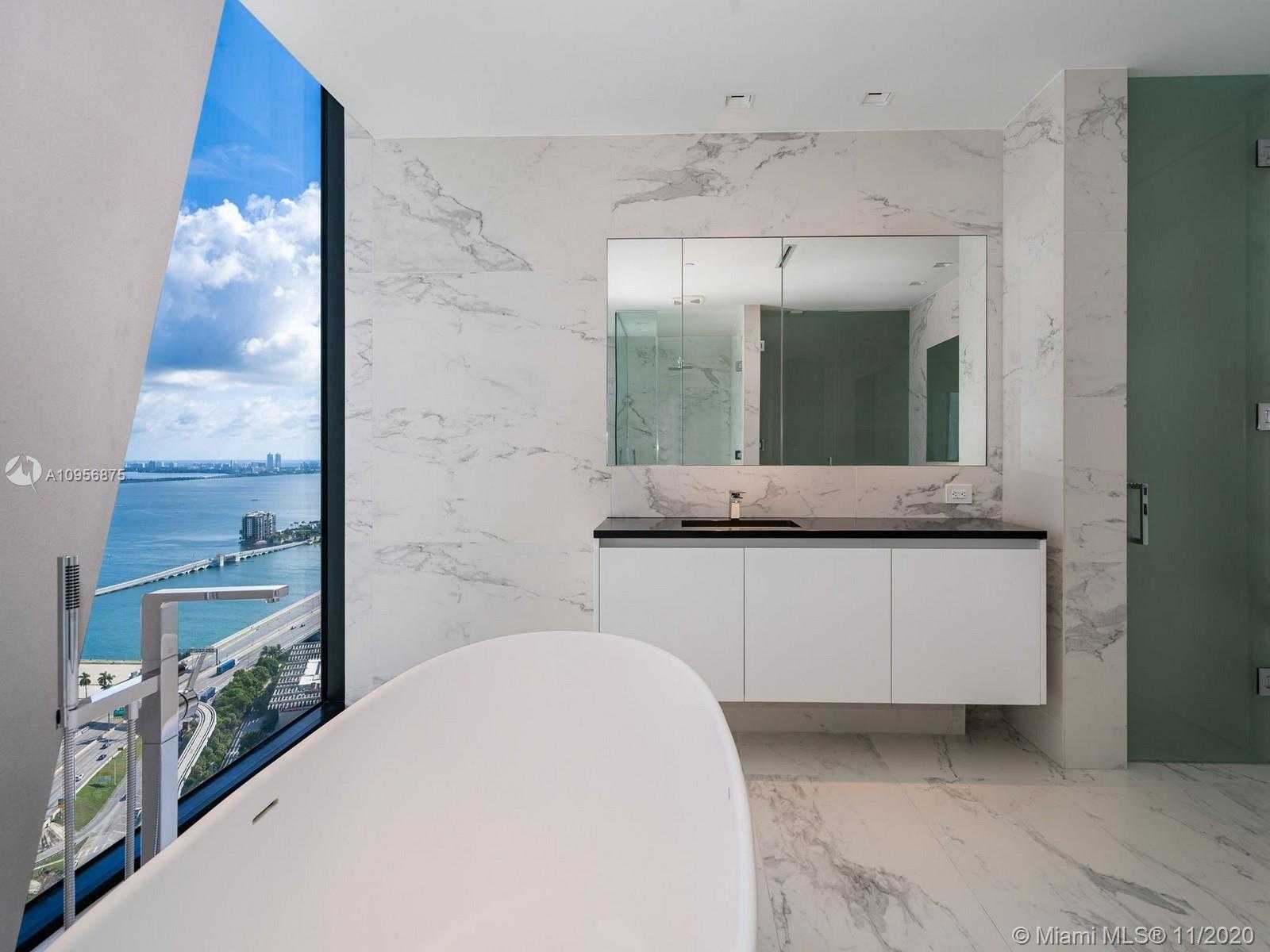 Small Image of 1000 BISCAYNE BLVD #3802, Miami Number 17