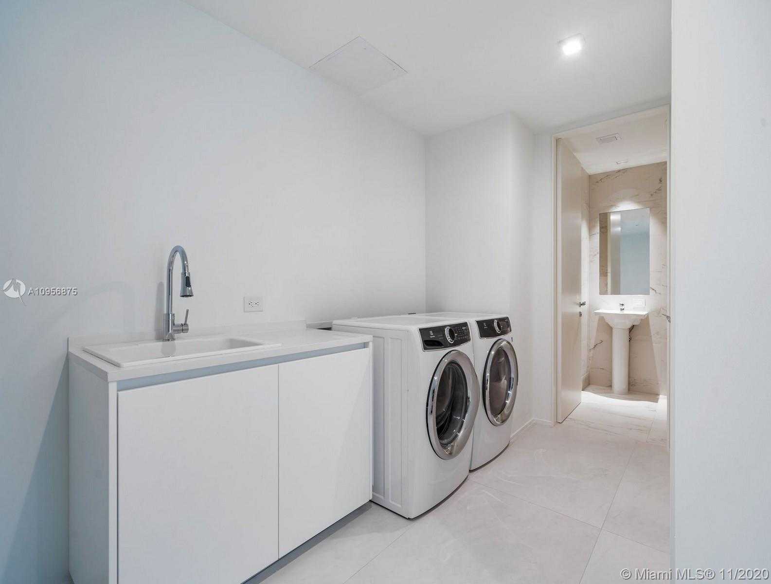 Small Image of 1000 BISCAYNE BLVD #3802, Miami Number 71
