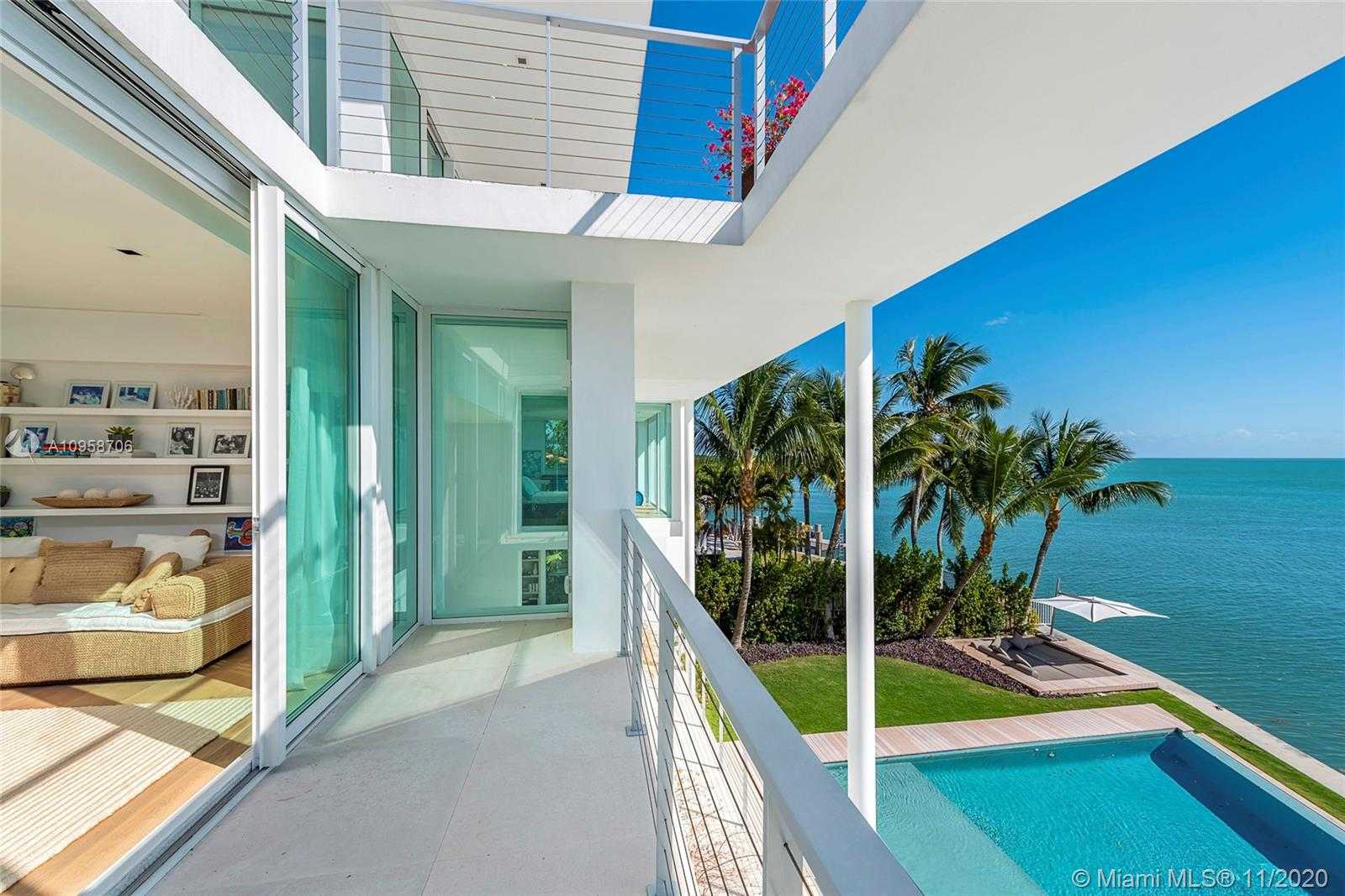 Small Image of 440 SOUTH MASHTA DR, Key Biscayne Number 14