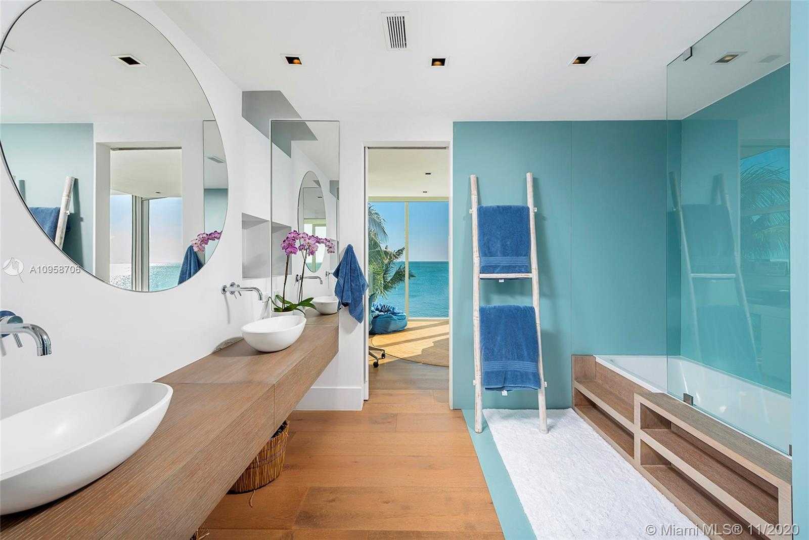 Small Image of 440 SOUTH MASHTA DR, Key Biscayne Number 17
