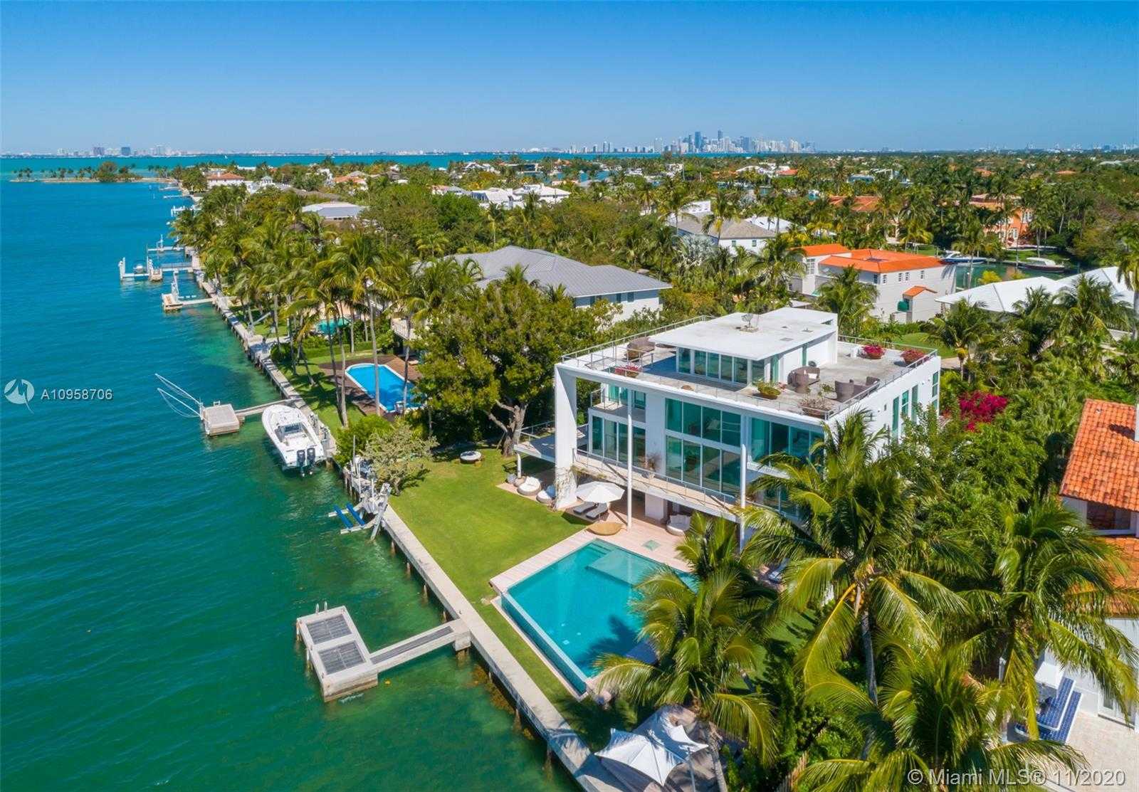 Small Image of 440 SOUTH MASHTA DR, Key Biscayne Number 3
