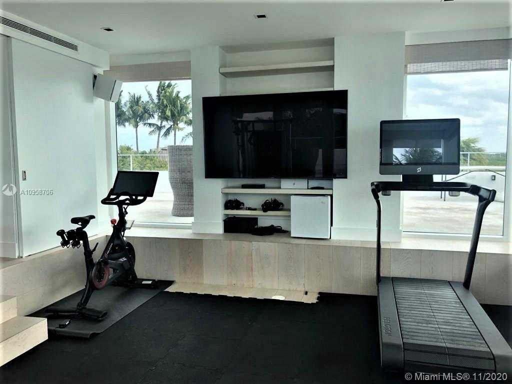 Small Image of 440 SOUTH MASHTA DR, Key Biscayne Number 32