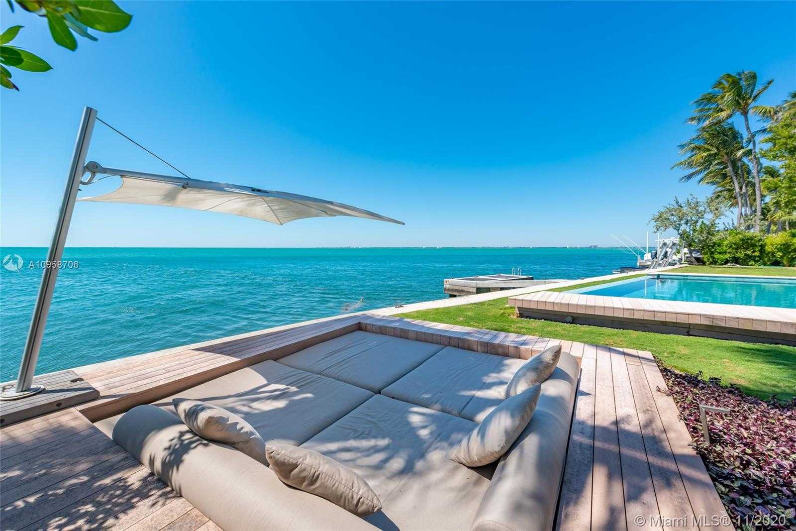 Small Image of 440 SOUTH MASHTA DR, Key Biscayne Number 8