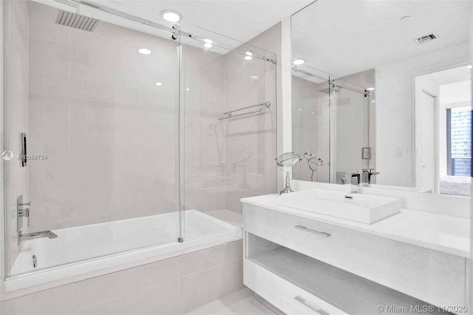 Small Image of 55 SOUTH WEST 9TH ST #1904, Miami Number 20