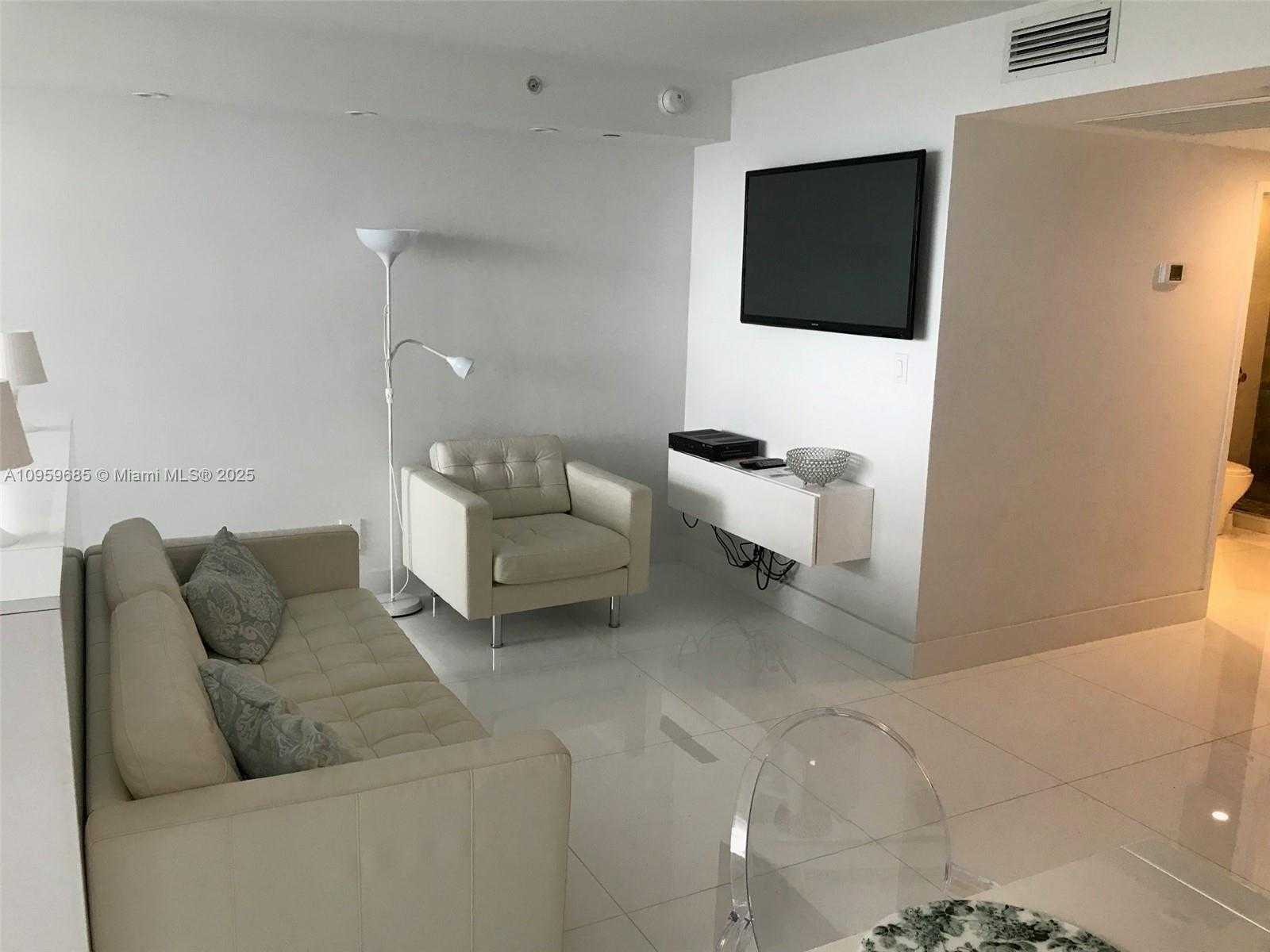Small Image of 100 LINCOLN RD #719, Miami Beach Number 6