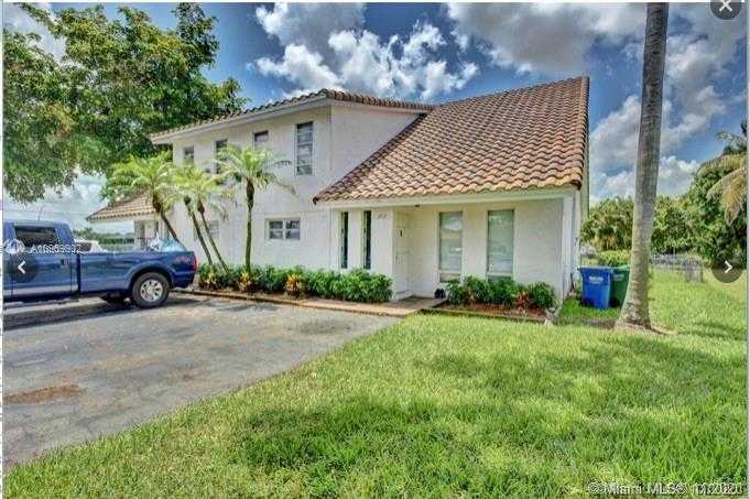 Small Image of 3912 NORTH WEST 105TH AVE, Coral Springs Number 2