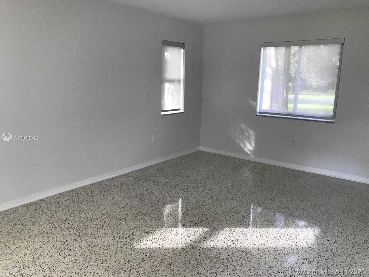Small Image of 400 MILLER RD, Coral Gables Number 10
