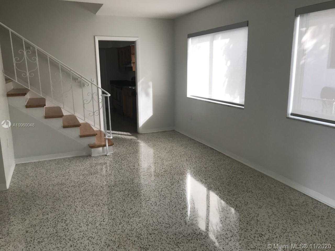 Small Image of 400 MILLER RD, Coral Gables Number 8