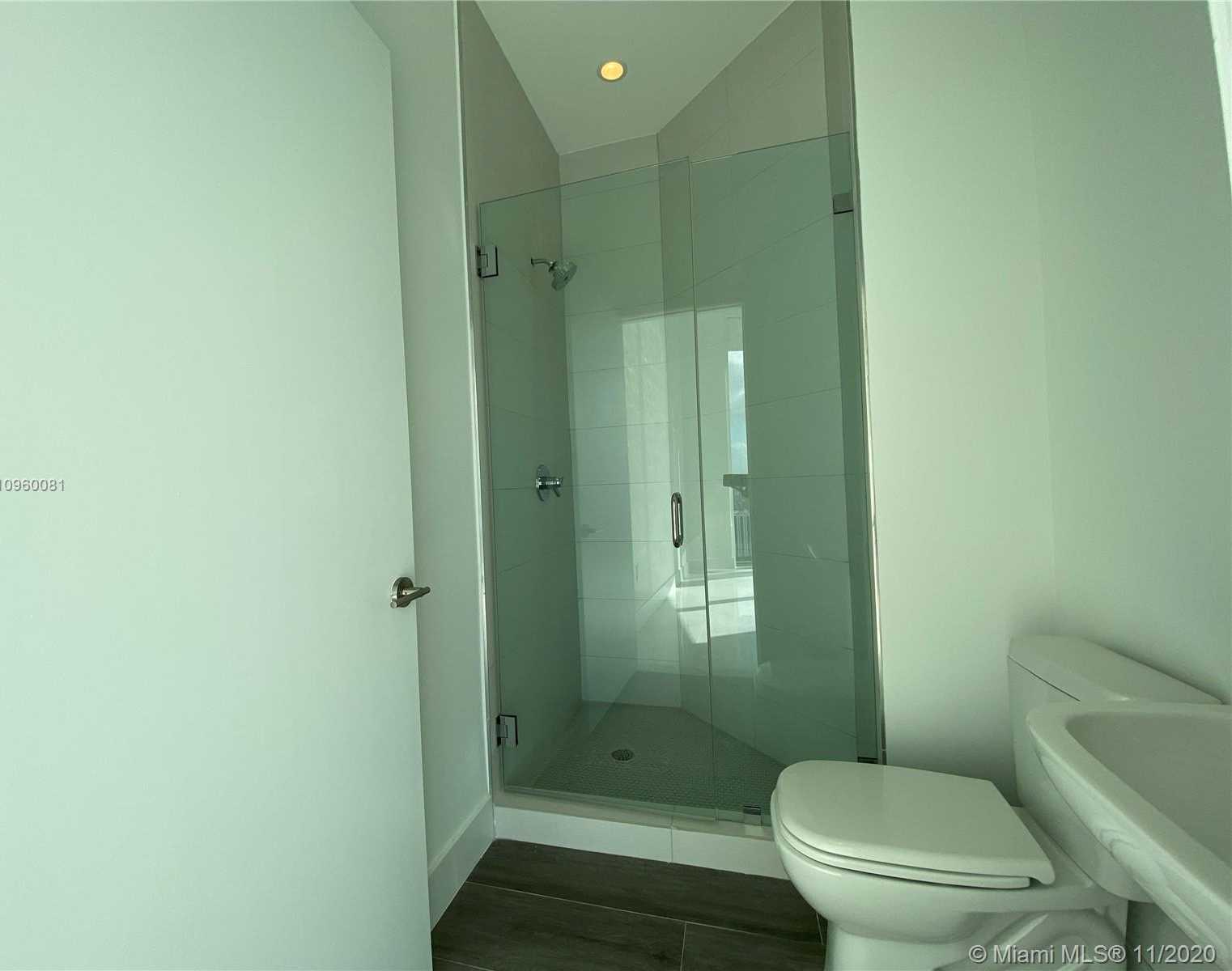 Small Image of 2900 NORTH EAST 7TH AVE #LPH-4508, Miami Number 23