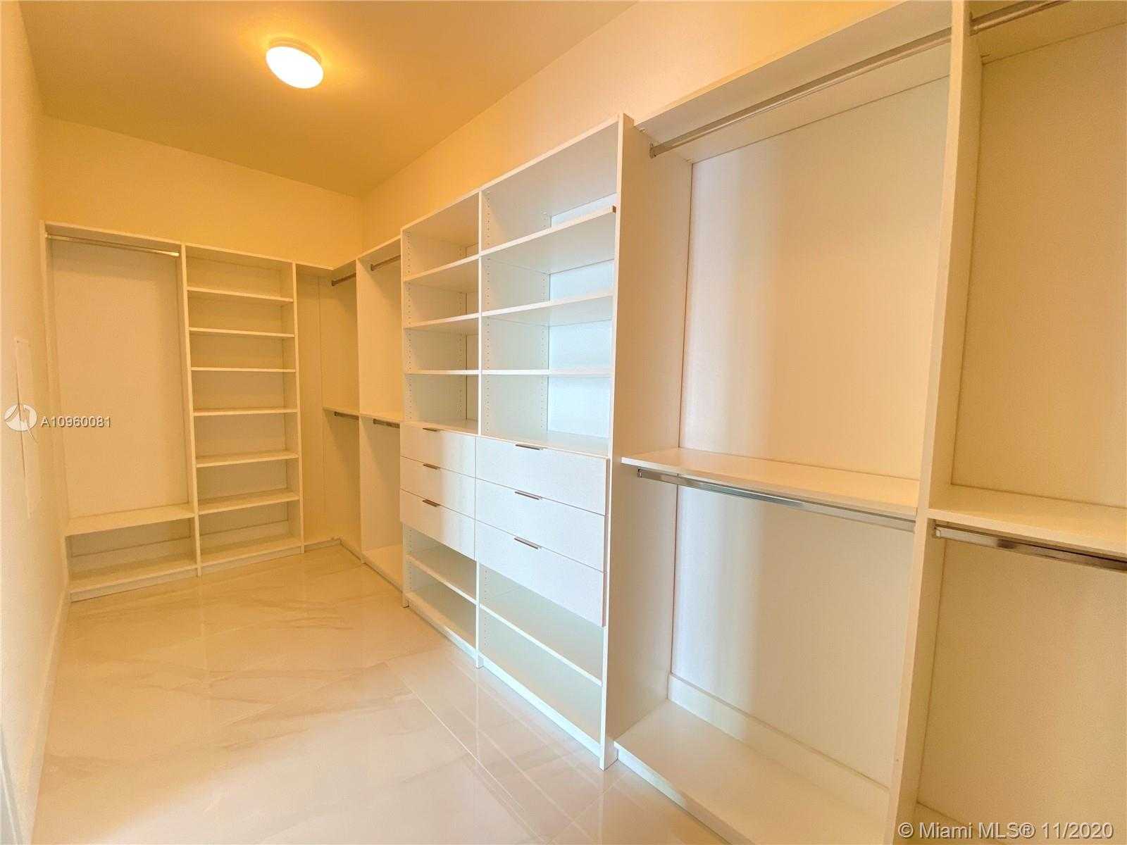 Small Image of 2900 NORTH EAST 7TH AVE #LPH-4508, Miami Number 37