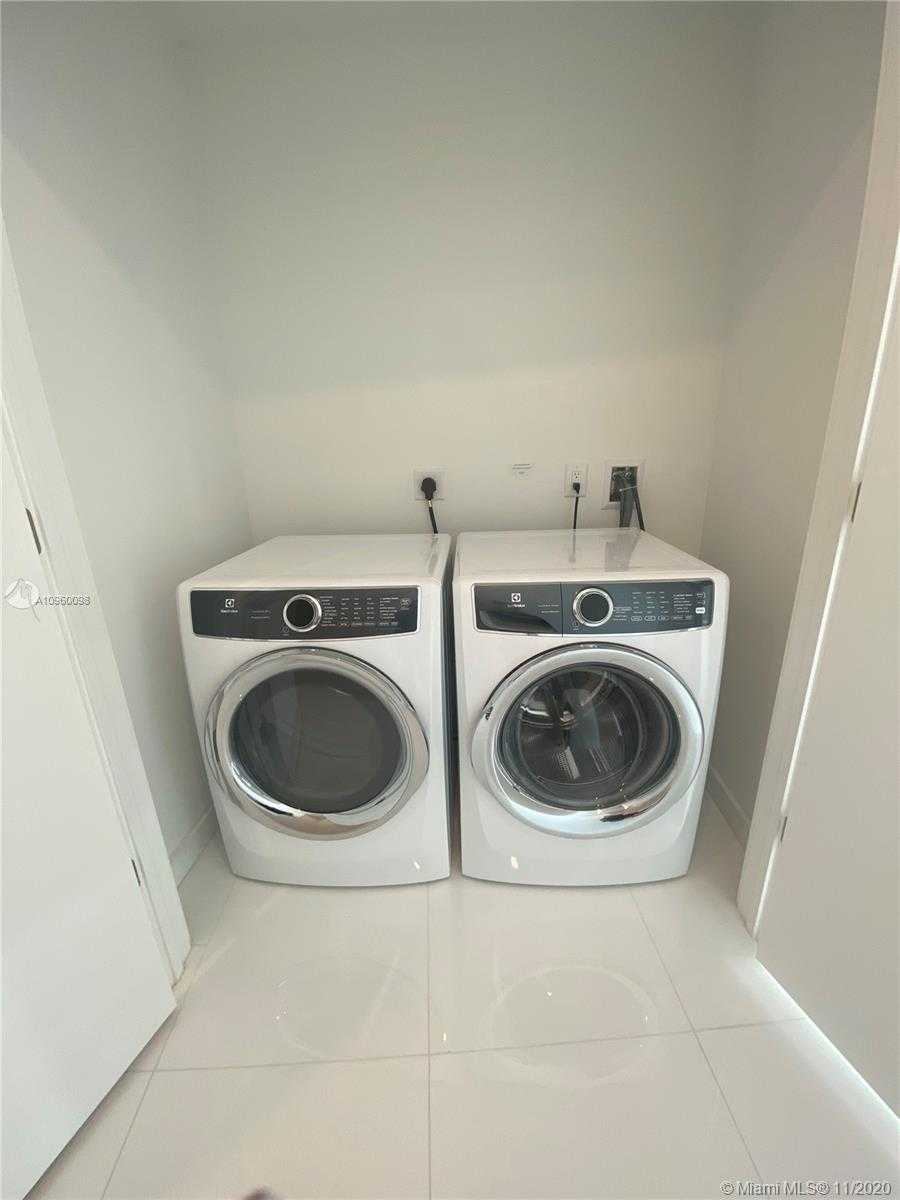 Small Image of 851 NORTH EAST 1ST AVE #2710, Miami Number 15
