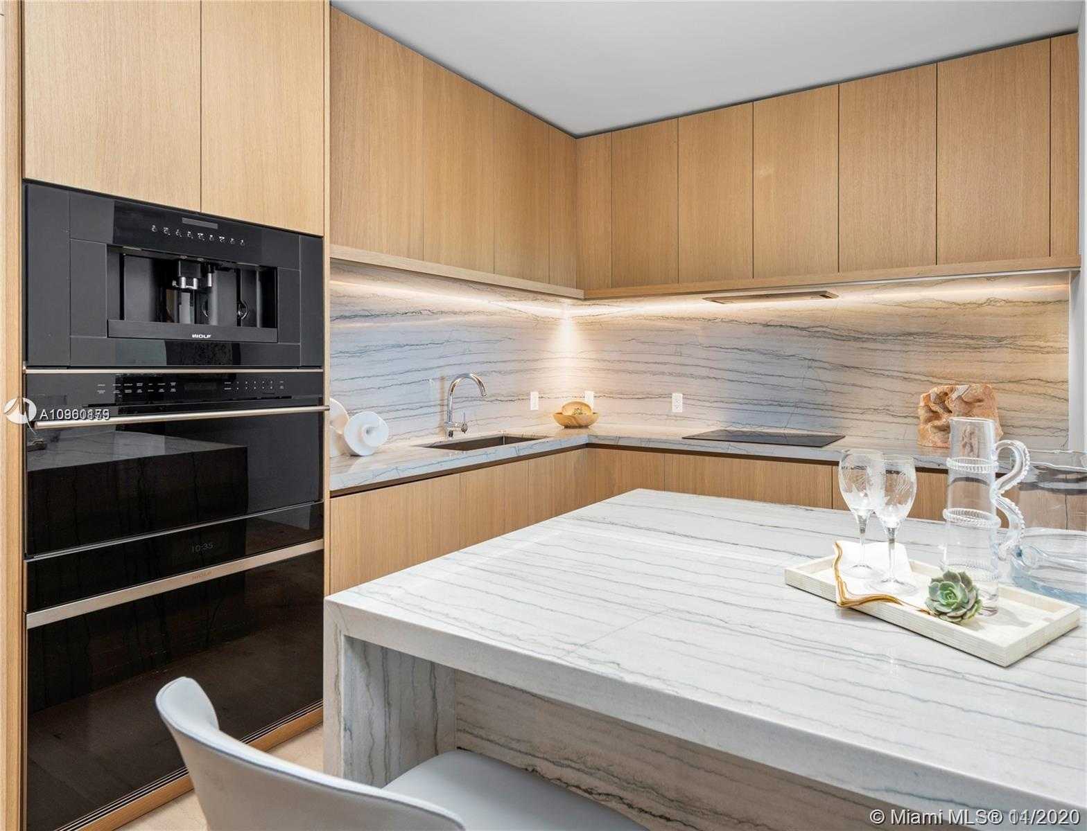 Small Image of 8701 COLLINS AVE #905, Miami Beach Number 2