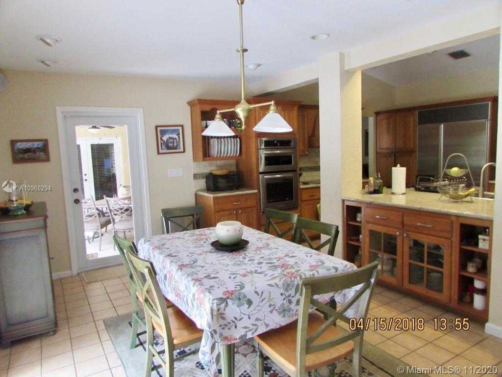 Small Image of 10890 SOUTH WEST 83RD AVE #10890, Miami Number 16