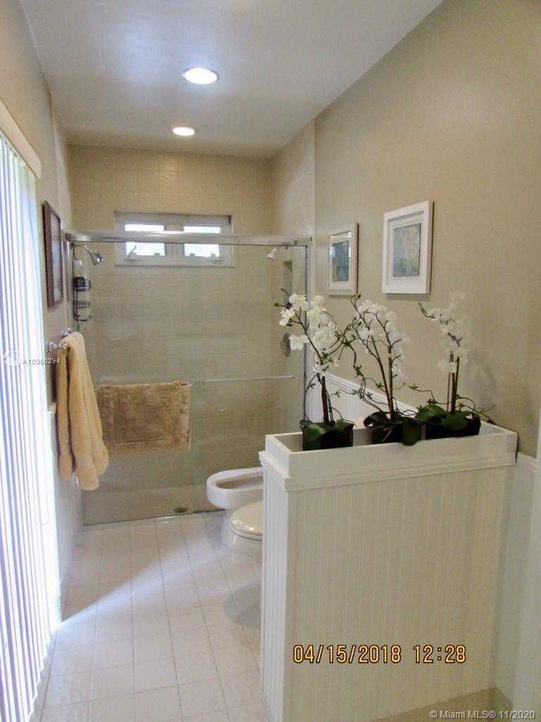 Small Image of 10890 SOUTH WEST 83RD AVE #10890, Miami Number 19