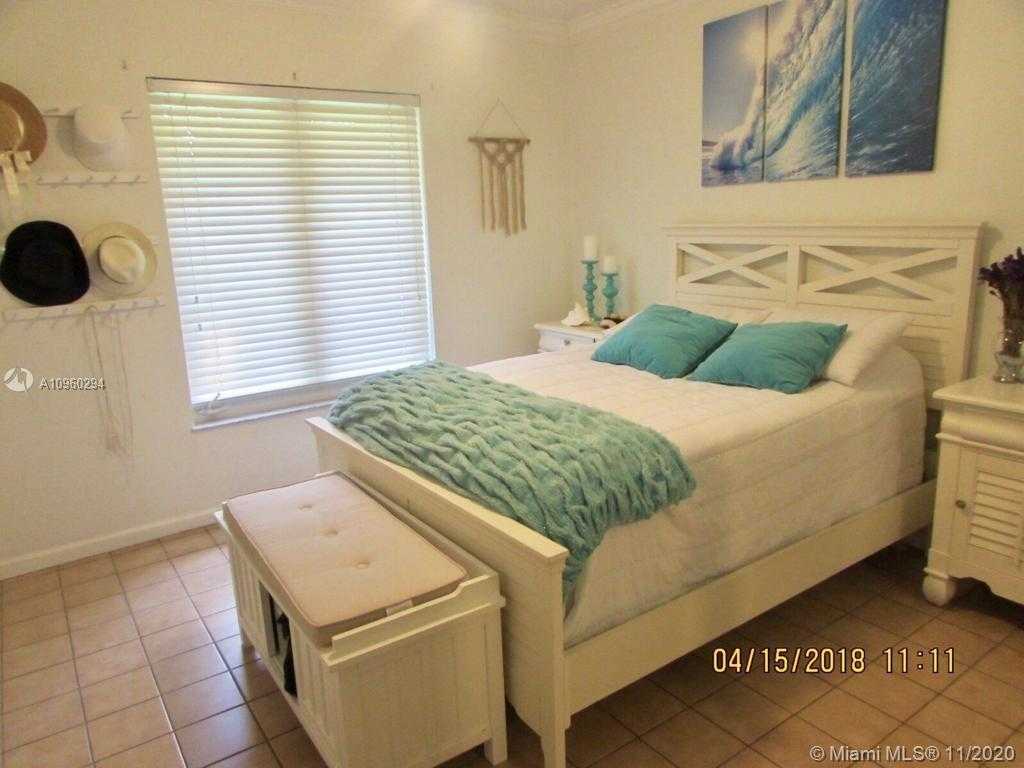 Small Image of 10890 SOUTH WEST 83RD AVE #10890, Miami Number 9