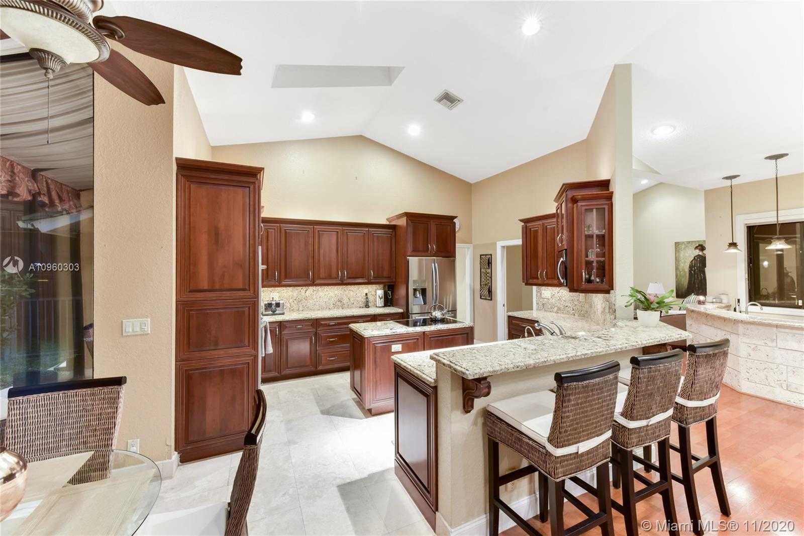 Small Image of 1755 EAGLE TRACE BLVD, Coral Springs Number 10