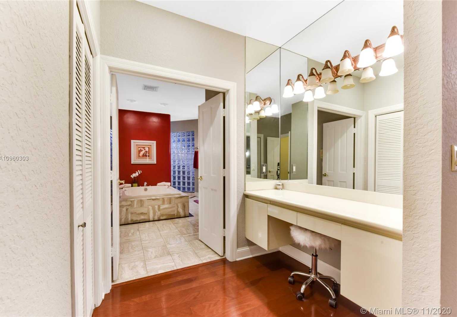 Small Image of 1755 EAGLE TRACE BLVD, Coral Springs Number 17