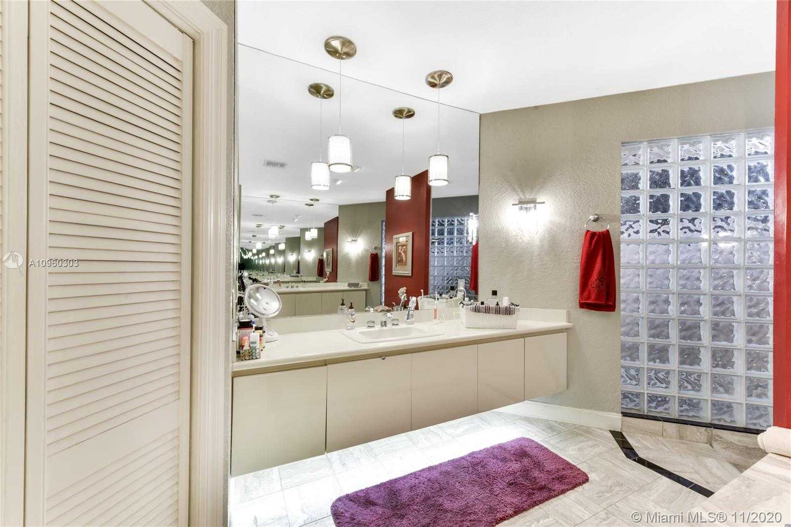 Small Image of 1755 EAGLE TRACE BLVD, Coral Springs Number 19
