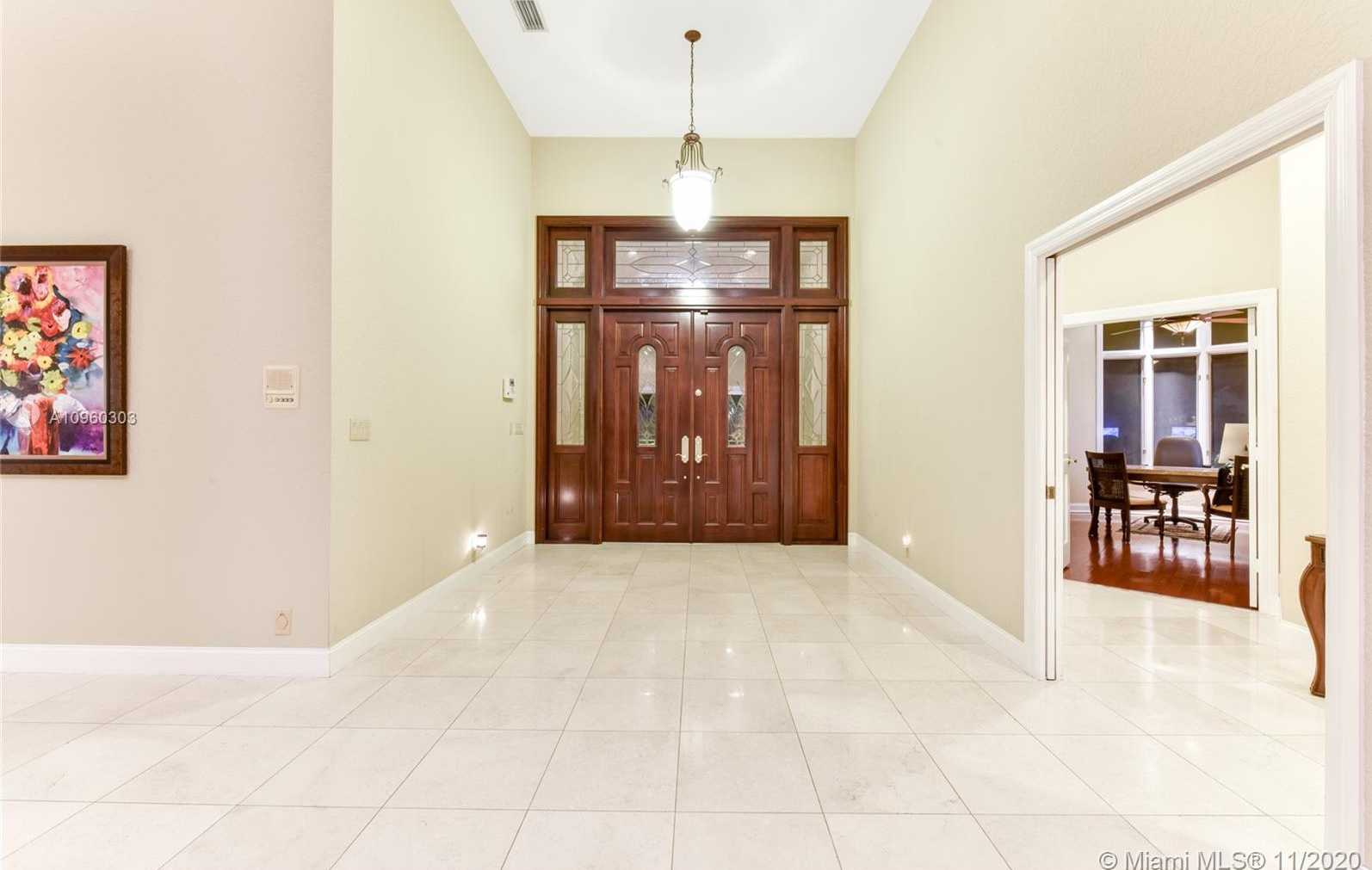 Small Image of 1755 EAGLE TRACE BLVD, Coral Springs Number 2