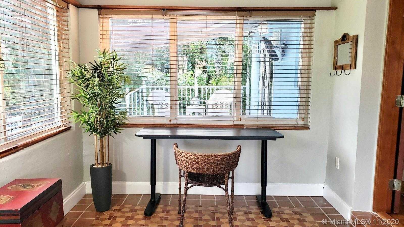 Small Image of 2201 SOUTH WEST 57TH CT, Miami Number 12