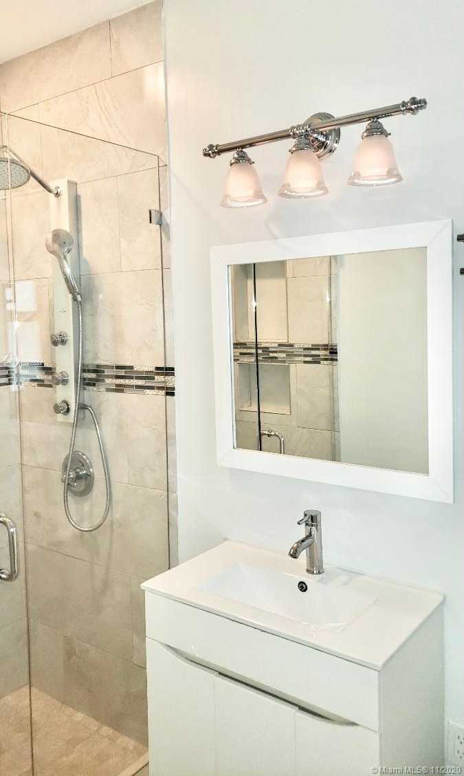 Small Image of 2201 SOUTH WEST 57TH CT, Miami Number 16