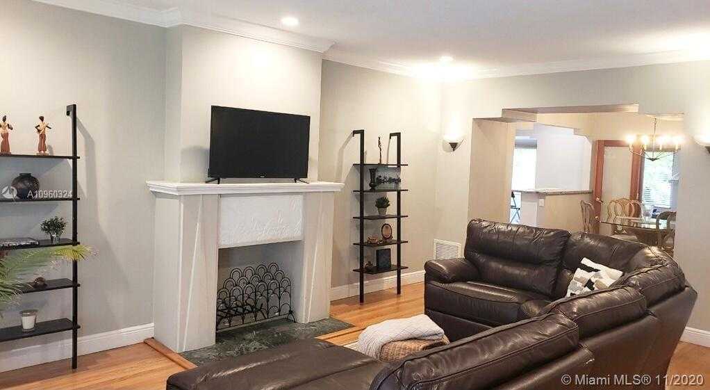 Small Image of 2201 SOUTH WEST 57TH CT, Miami Number 4