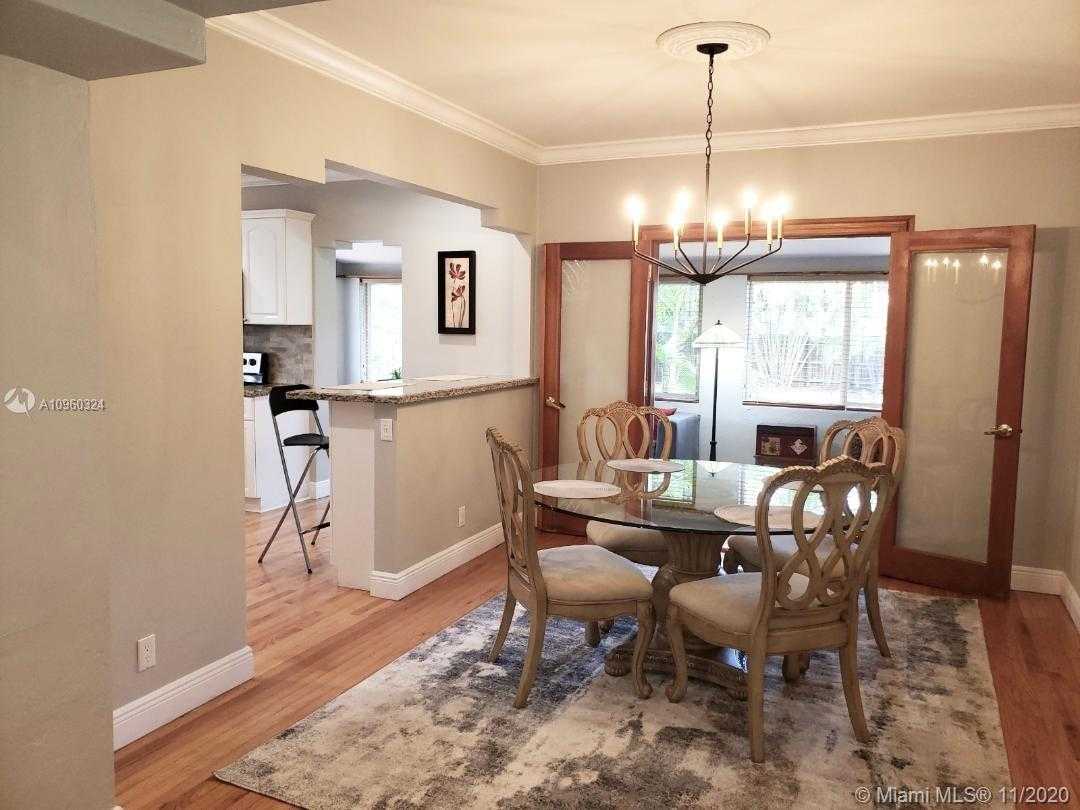 Small Image of 2201 SOUTH WEST 57TH CT, Miami Number 6