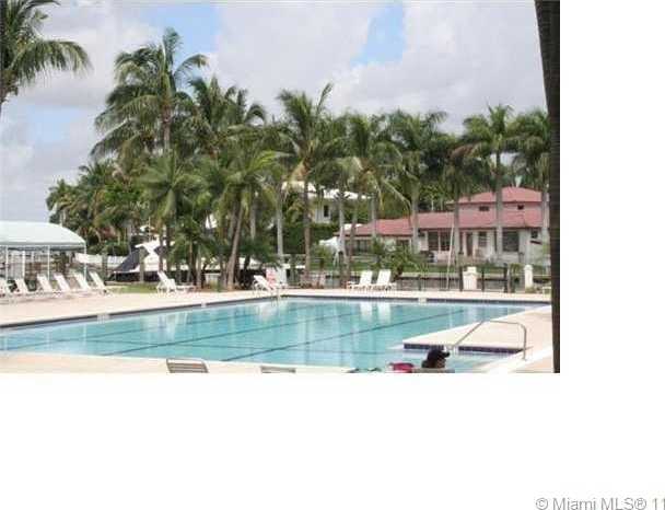 Small Image of 1415 20TH ST #108, Miami Beach Number 8