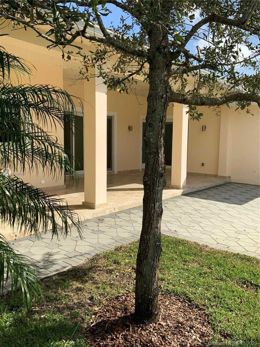 Small Image of 12308 SOUTH WEST 94TH PL, Miami Number 24