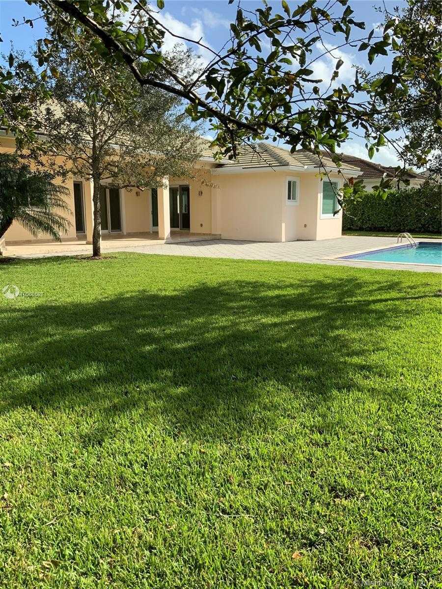 Small Image of 12308 SOUTH WEST 94TH PL, Miami Number 25