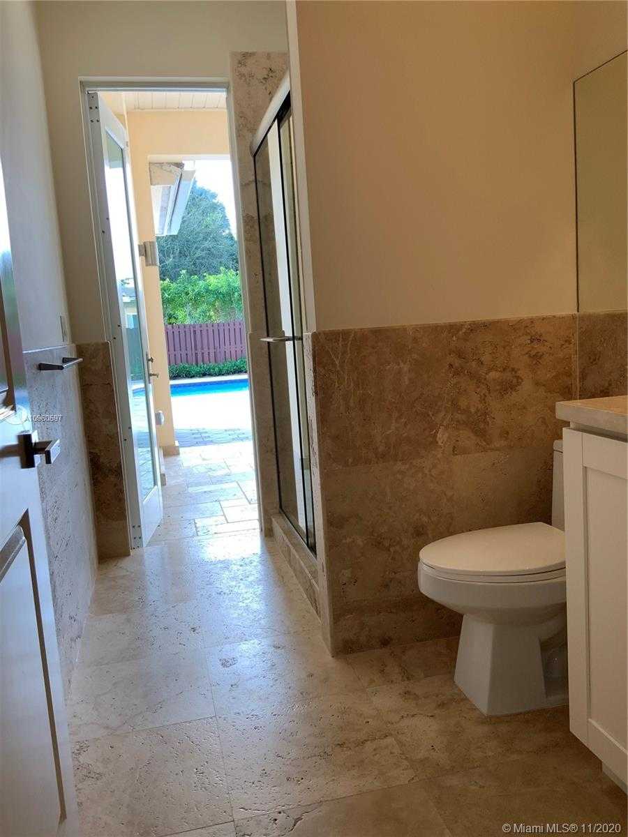 Small Image of 12308 SOUTH WEST 94TH PL, Miami Number 26