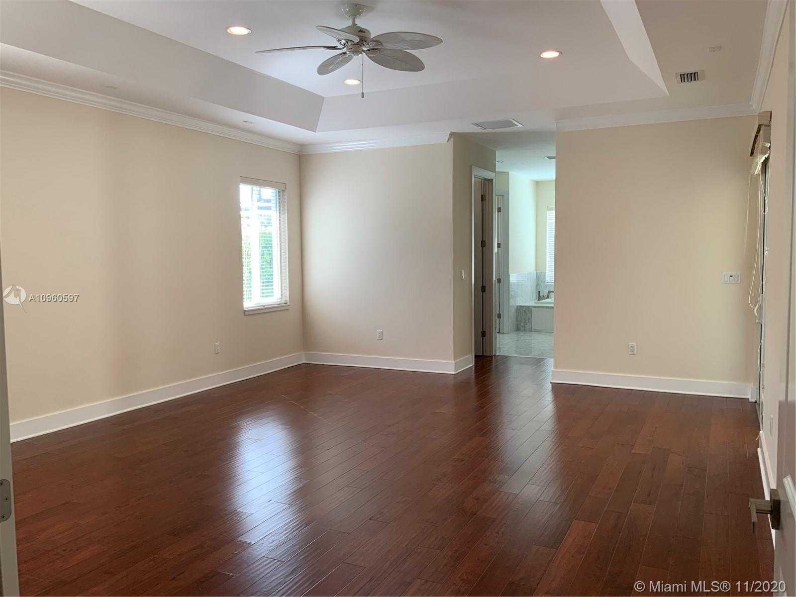 Small Image of 12308 SOUTH WEST 94TH PL, Miami Number 28