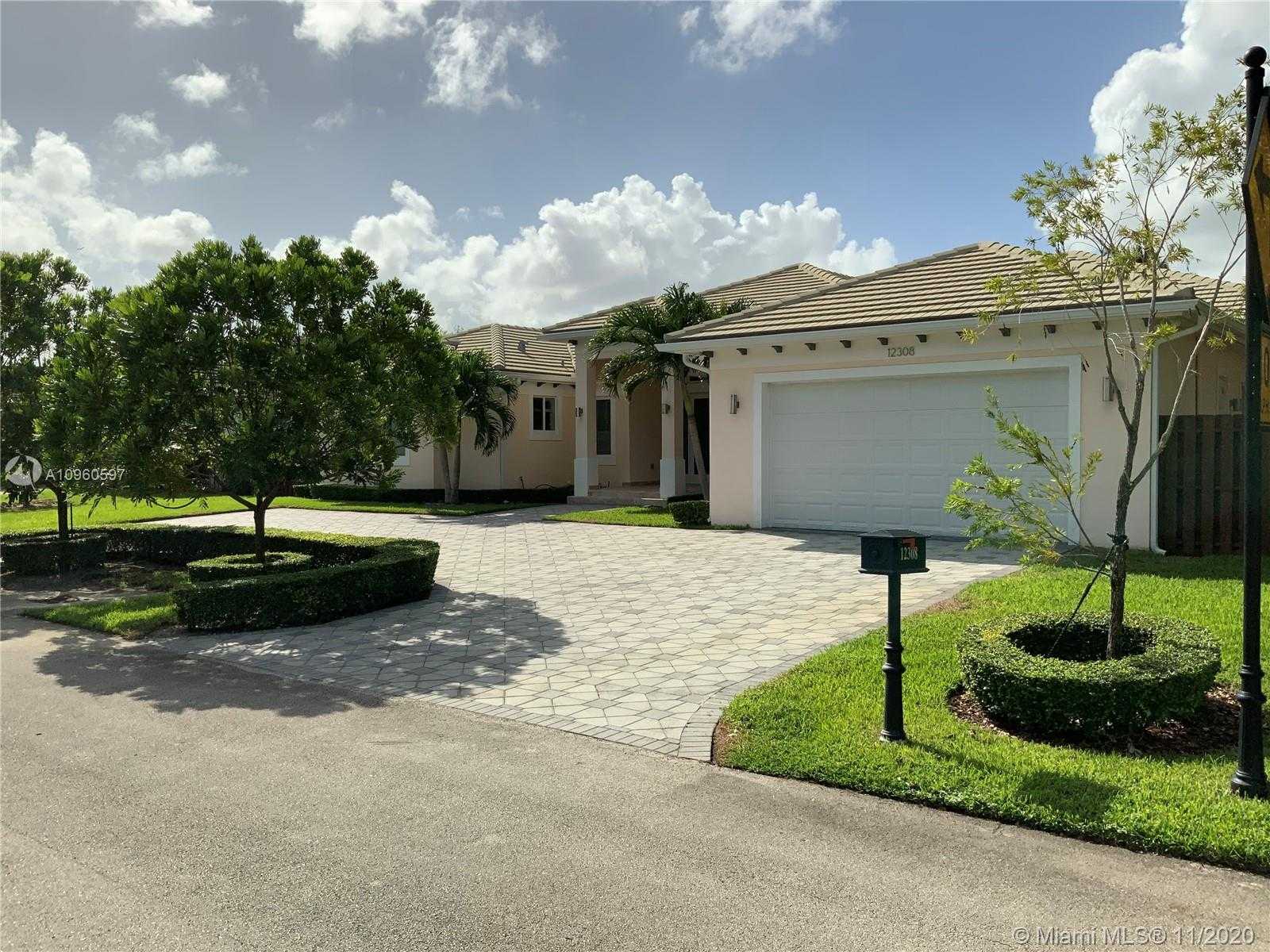 Small Image of 12308 SOUTH WEST 94TH PL, Miami Number 5