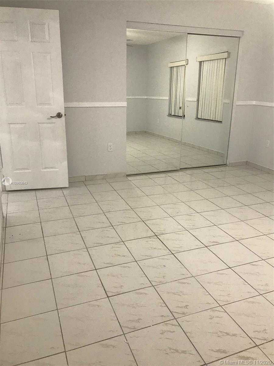 Small Image of 5318 SOUTH WEST 141ST AVE, Miami Number 14