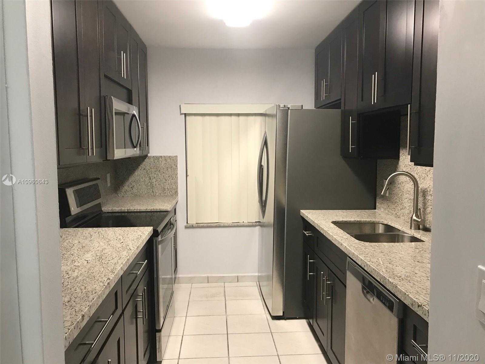 Small Image of 5318 SOUTH WEST 141ST AVE, Miami Number 2