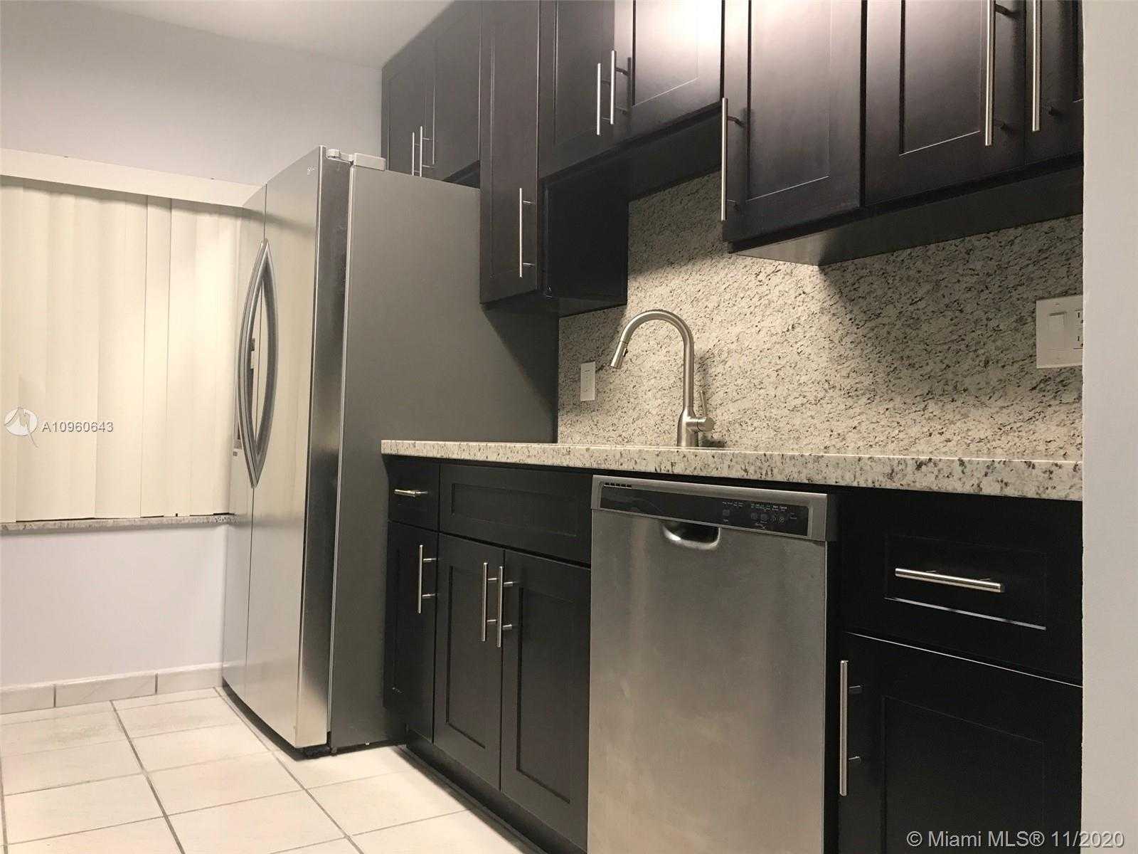 Small Image of 5318 SOUTH WEST 141ST AVE, Miami Number 5