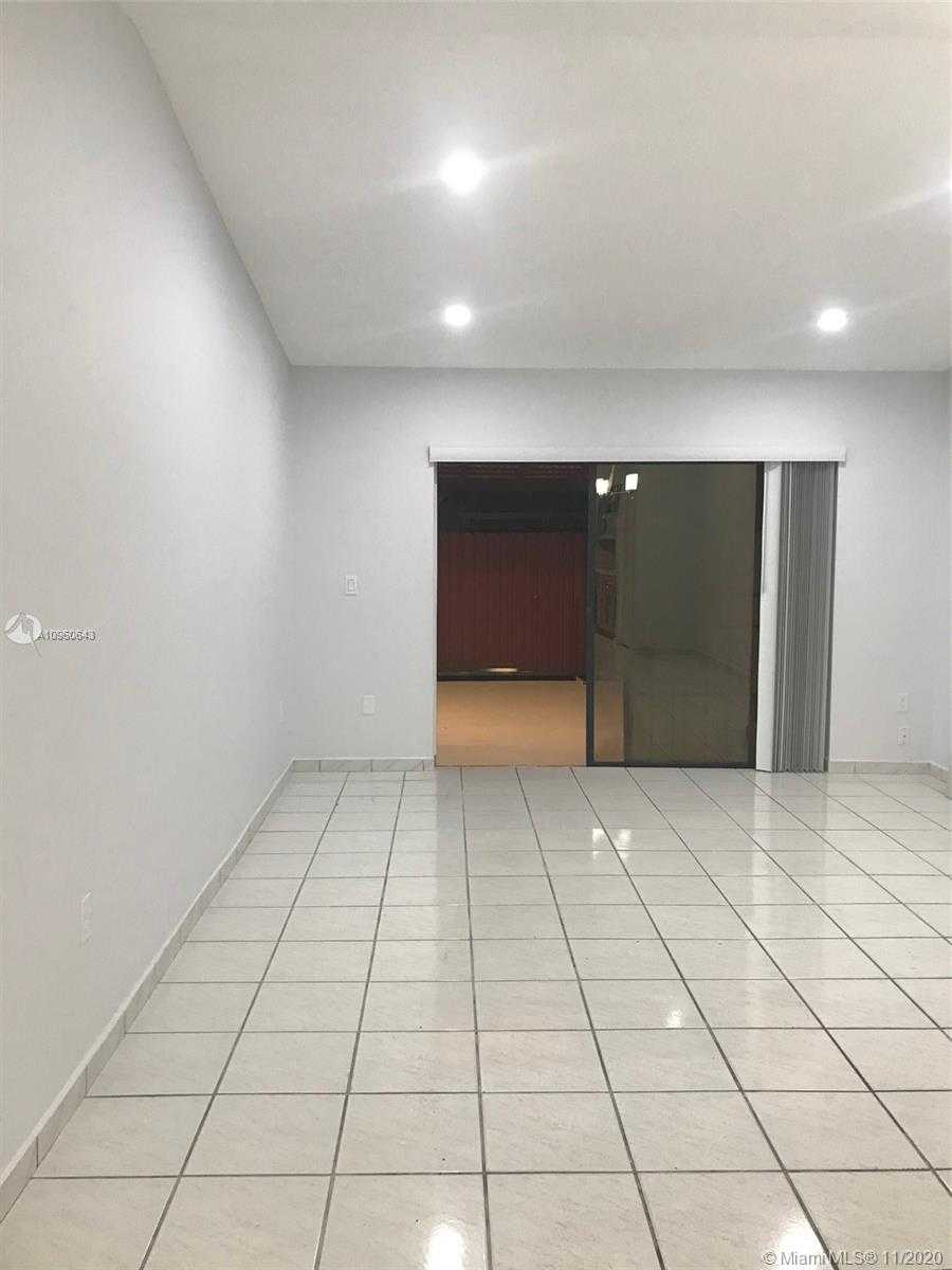 Small Image of 5318 SOUTH WEST 141ST AVE, Miami Number 9