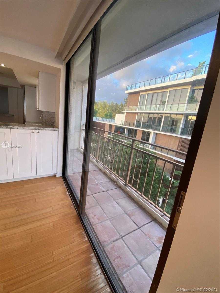 Small Image of 1632 SOUTH BAYSHORE CT #501, Miami Number 25