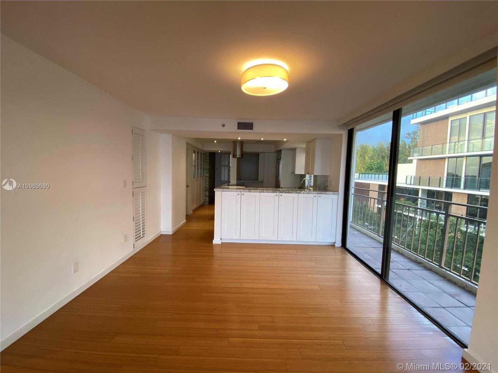 Small Image of 1632 SOUTH BAYSHORE CT #501, Miami Number 31