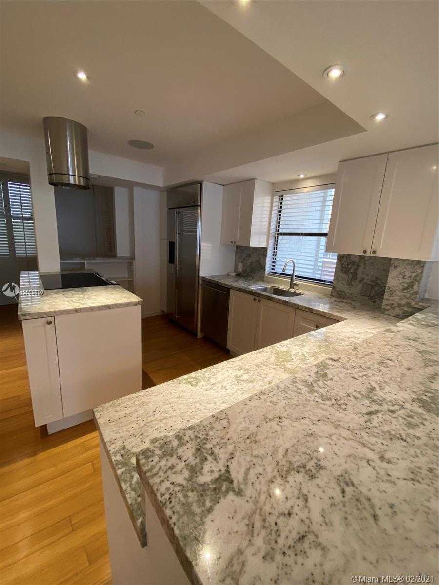 Small Image of 1632 SOUTH BAYSHORE CT #501, Miami Number 34