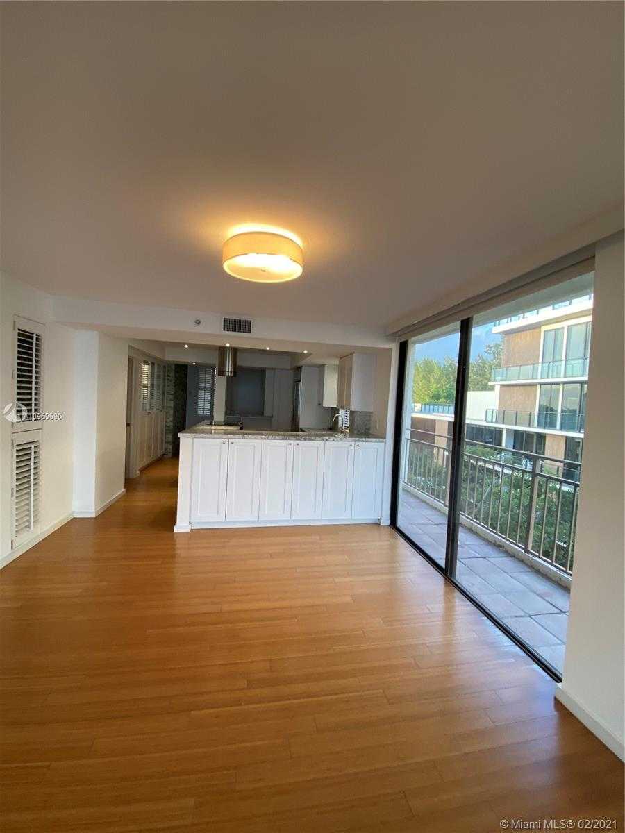 Small Image of 1632 SOUTH BAYSHORE CT #501, Miami Number 8