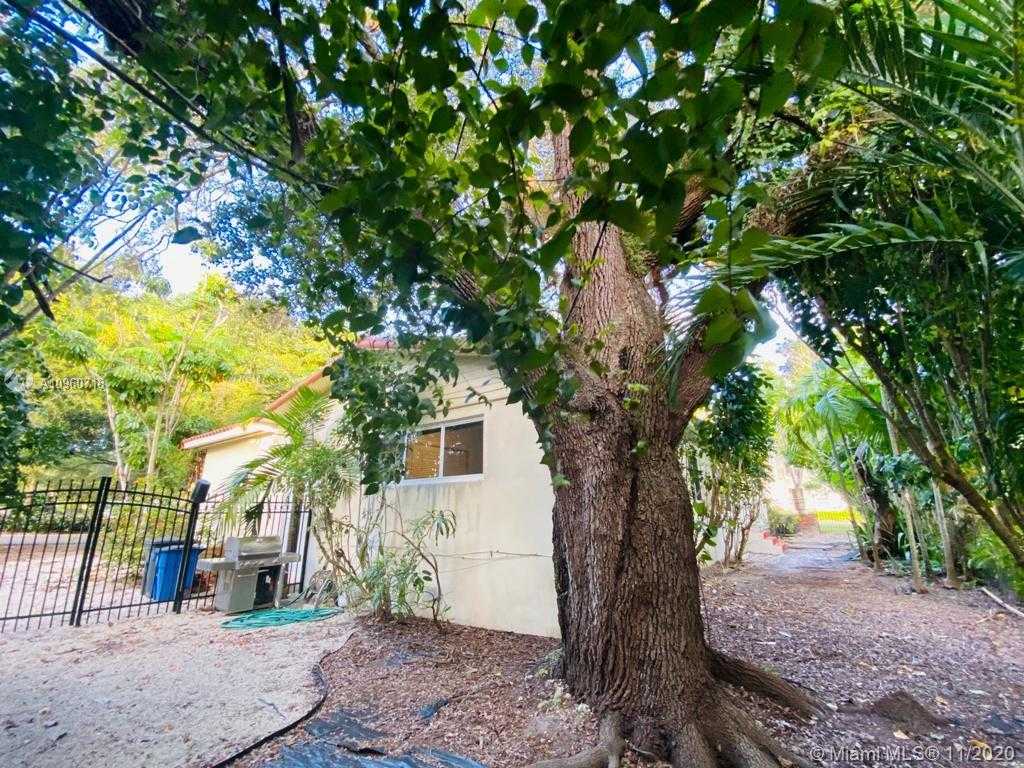 Small Image of 800 ANDALUSIA AVE, Coral Gables Number 11