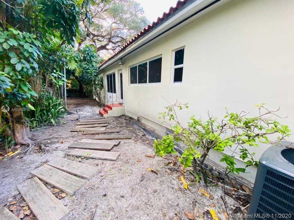 Small Image of 800 ANDALUSIA AVE, Coral Gables Number 25